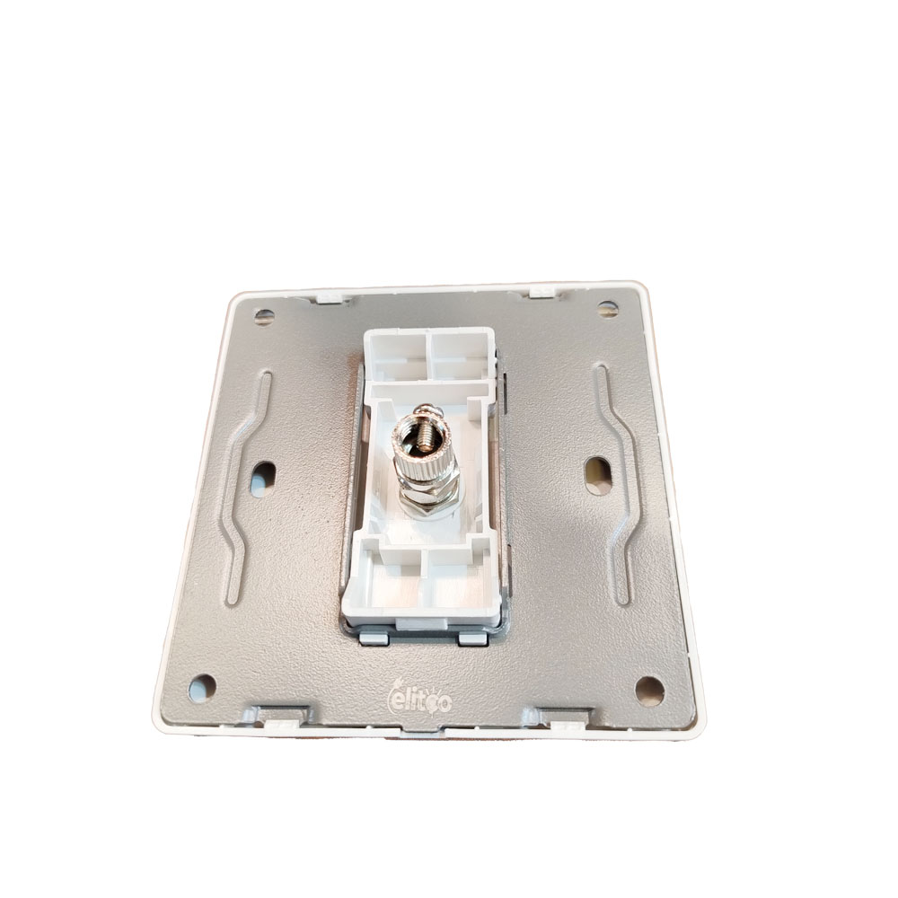 1 Gang White Plastic TV and Satellite Socket by Elitco
