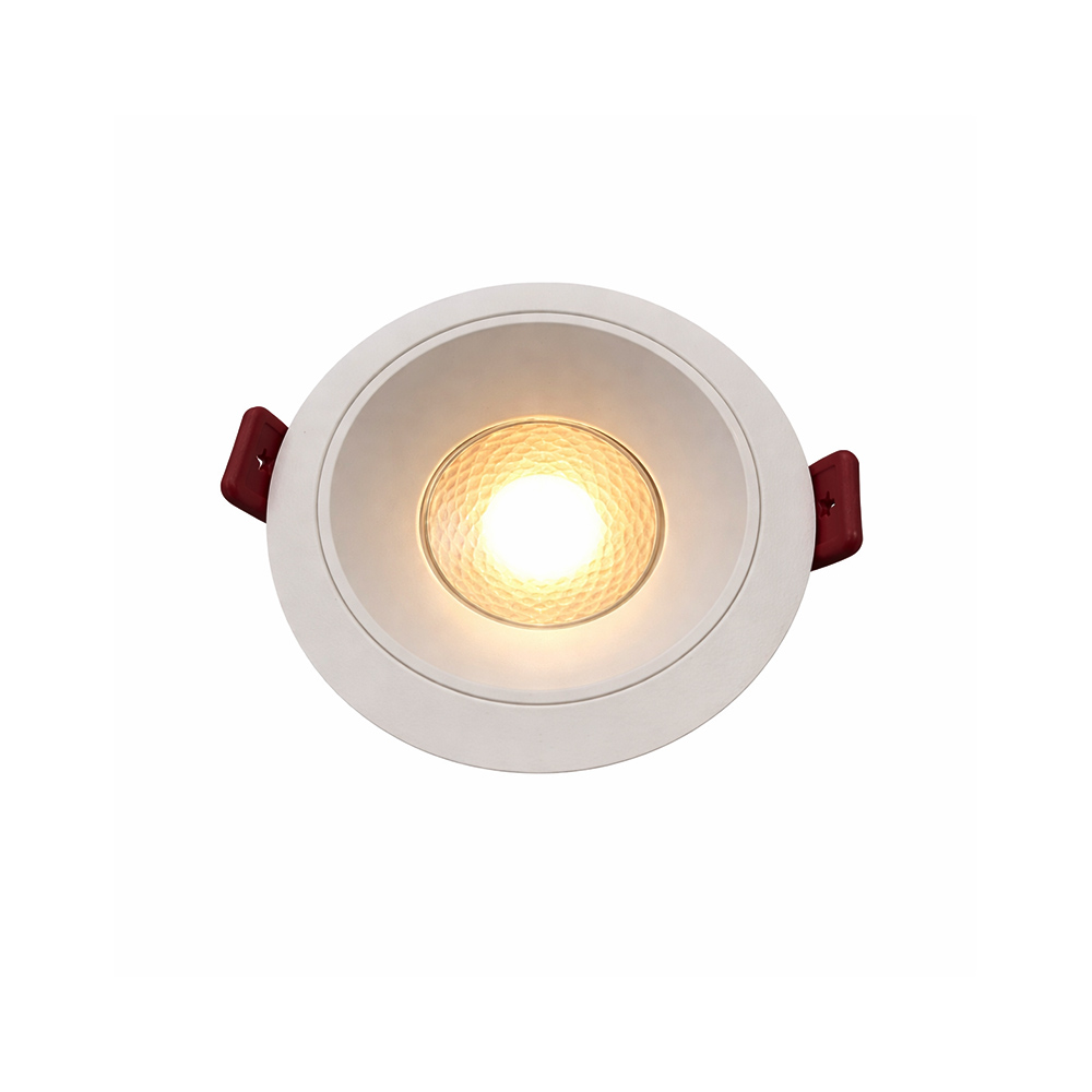 Warm glowof GU10 downlight fixture